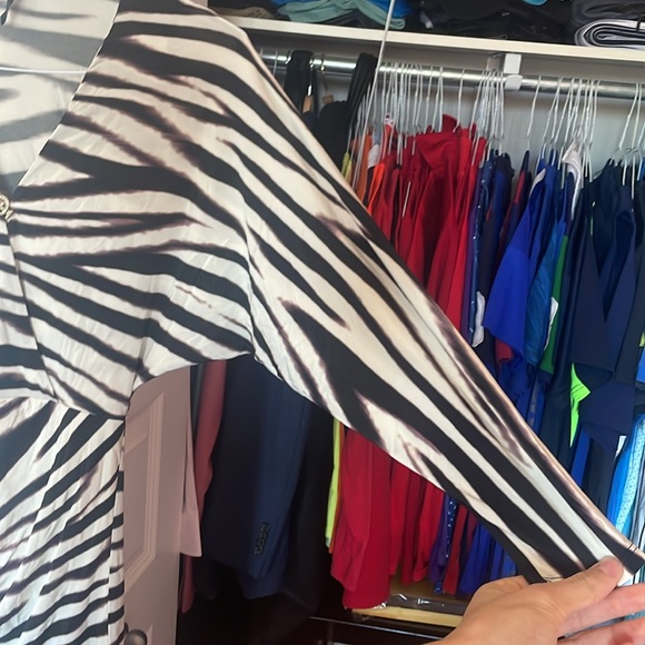 Marciano designer dress SIZE SMALL in stunning condition! - Picture 3 of 12